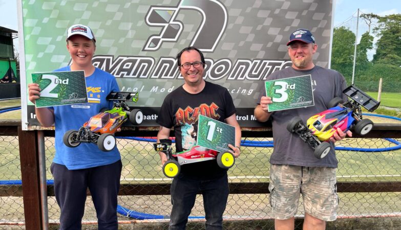 1/8 Ebuggy Podium